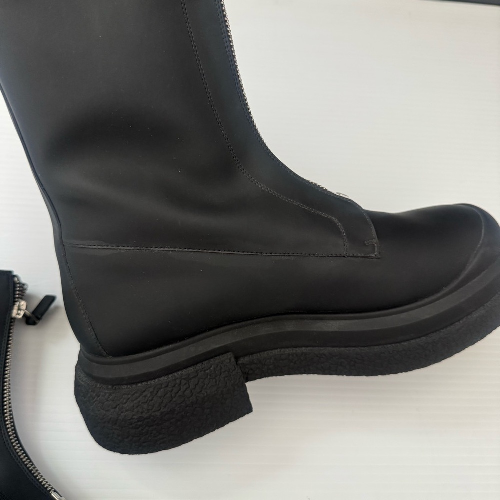 Stuart Weitzman Charli Zip Sport Leather Ankle Boots Black Size 8.5 - Picture 7 of 16